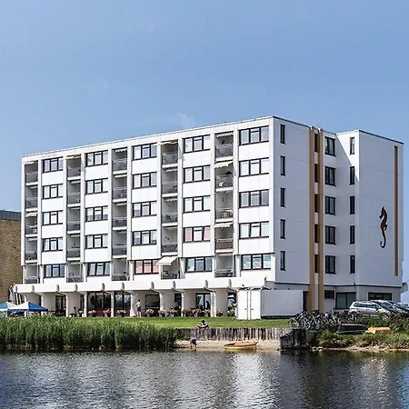 아파트 Haus-aquamarina-wohnung-34 하일리겐하펜